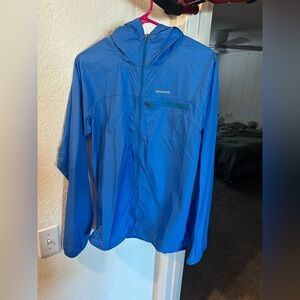Patagonia Ultralight Men’s windbreaker